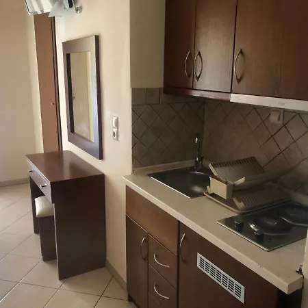 Apartmanhotel Mary 1 & Fresh! 3*