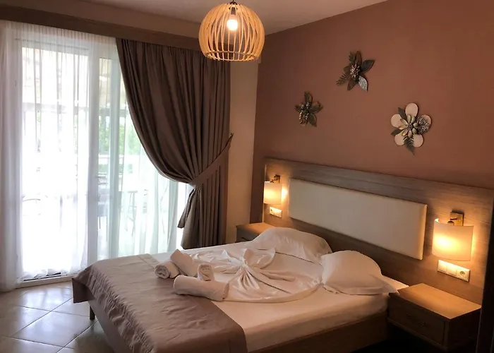 Aparthotel Mary 1 & Fresh! Skala Sotiros